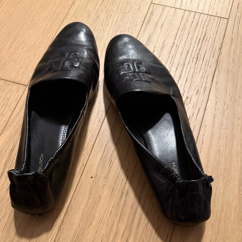Tory Burch Black Leather Loafers - Picture 2 of 3